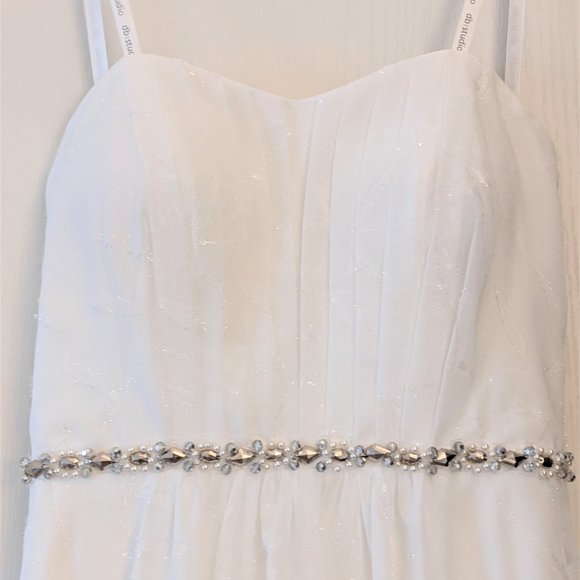 David's Bridal ivory sweetheart chiffon dress - Picture 5 of 9